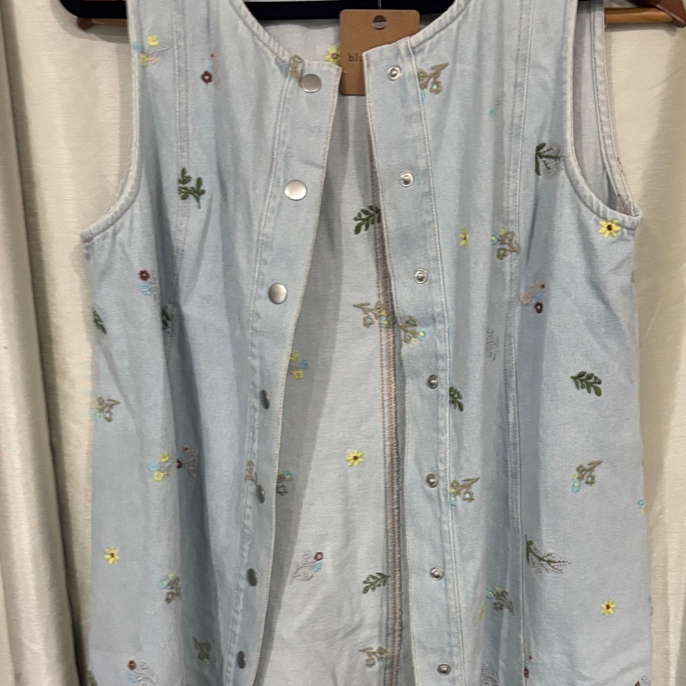 Blu Pepper Floral Embroidered Denim Dress